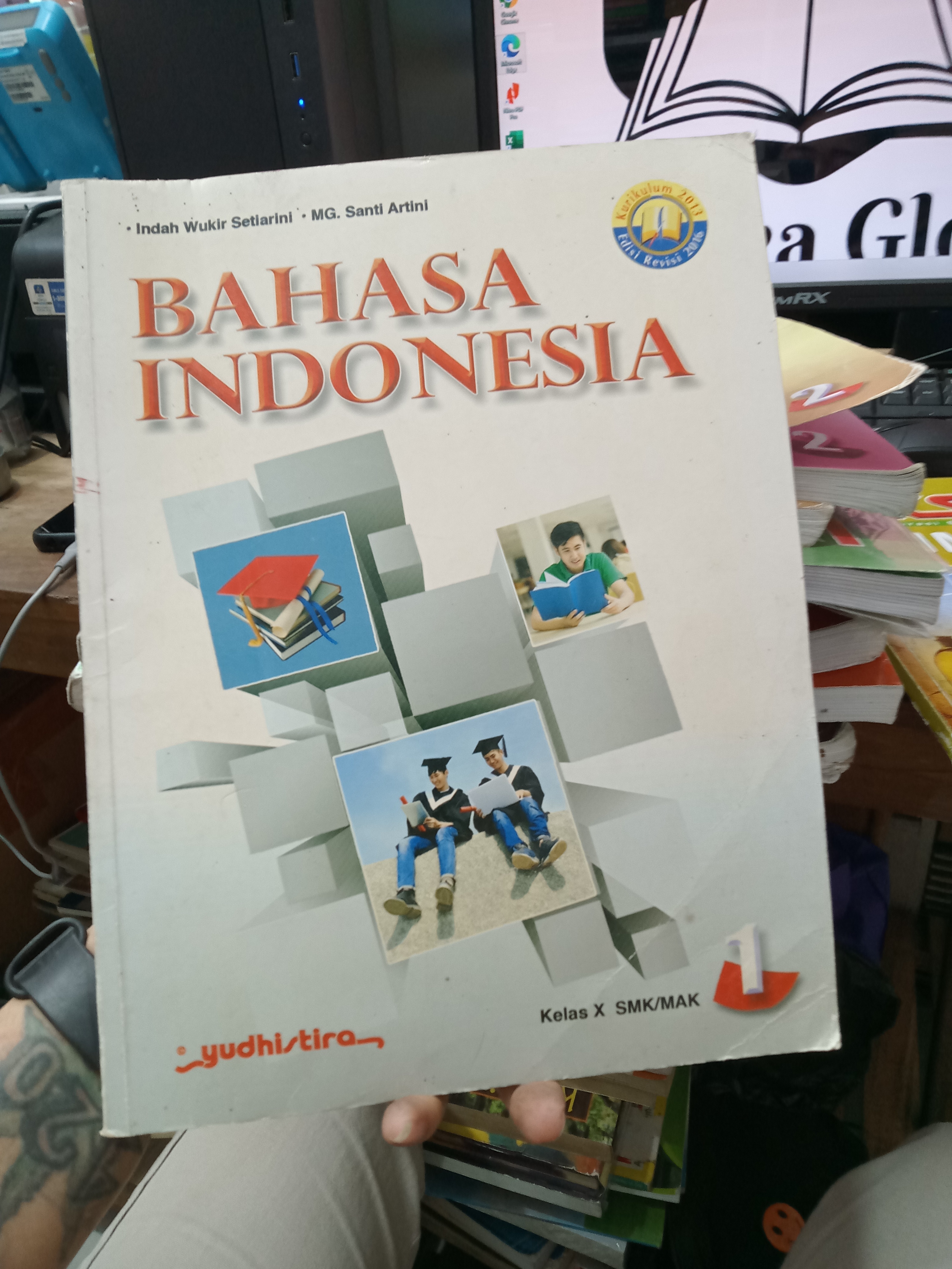 Foto Buku