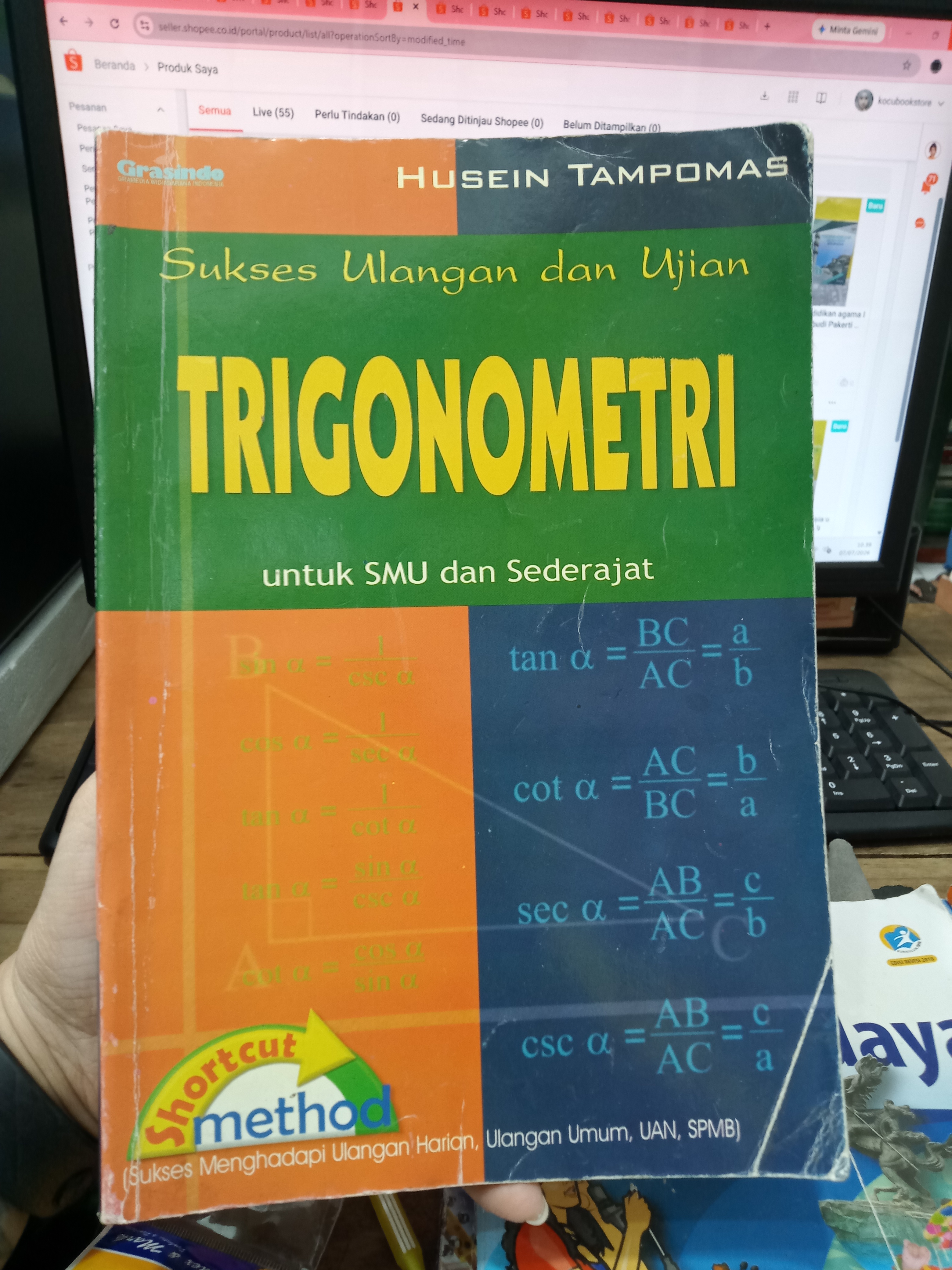 Foto Buku