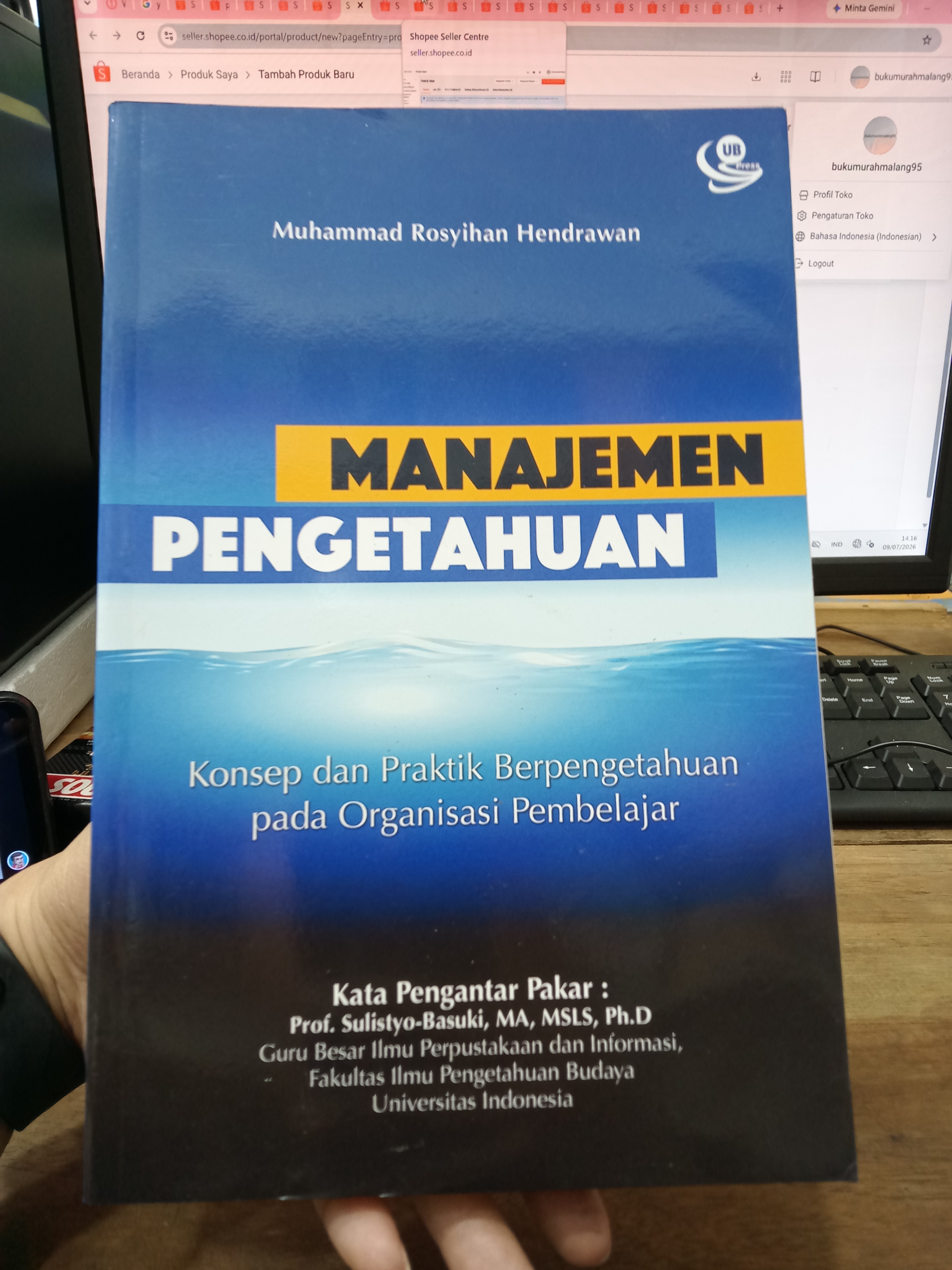 Foto Buku
