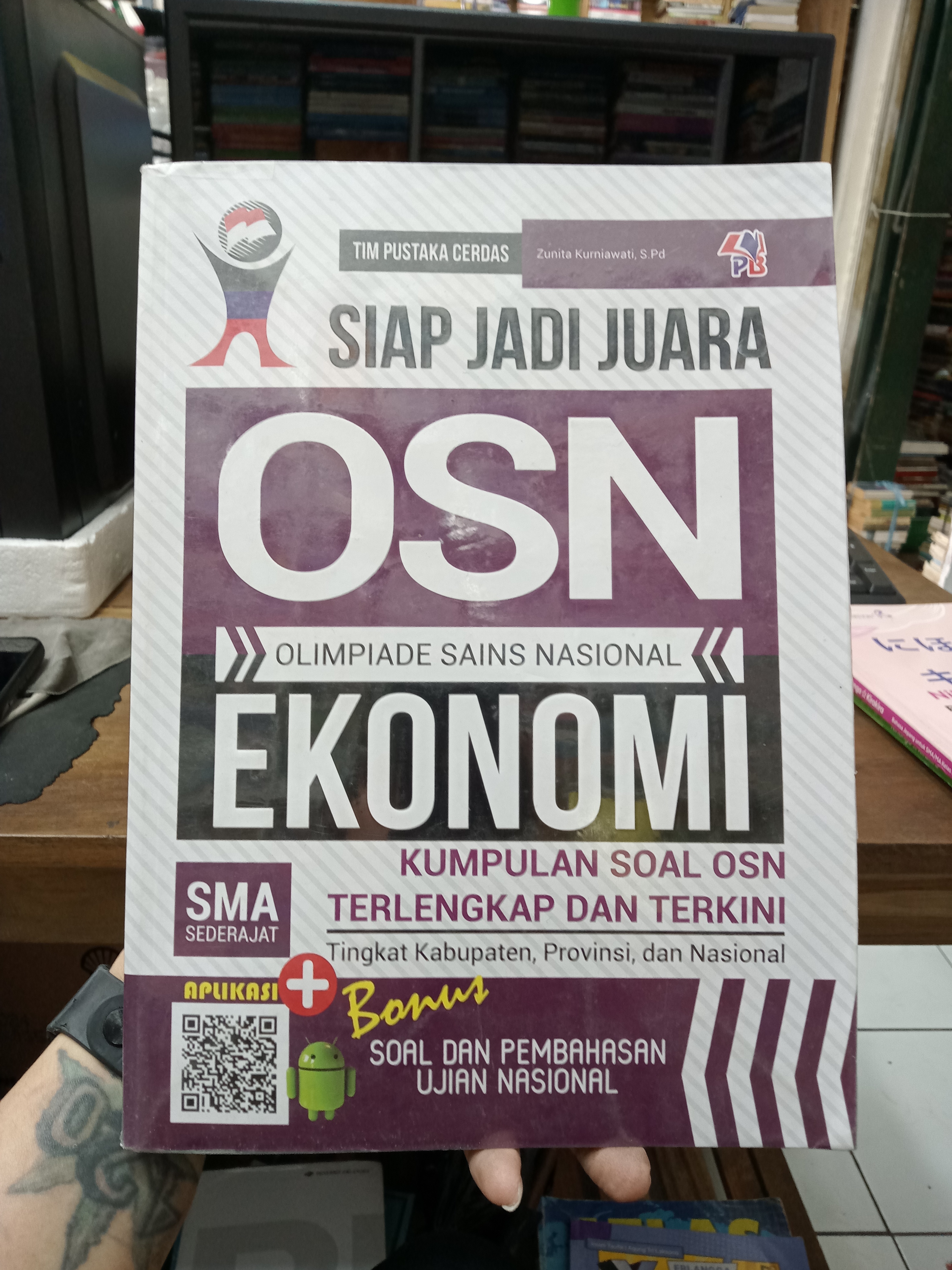 Foto Buku