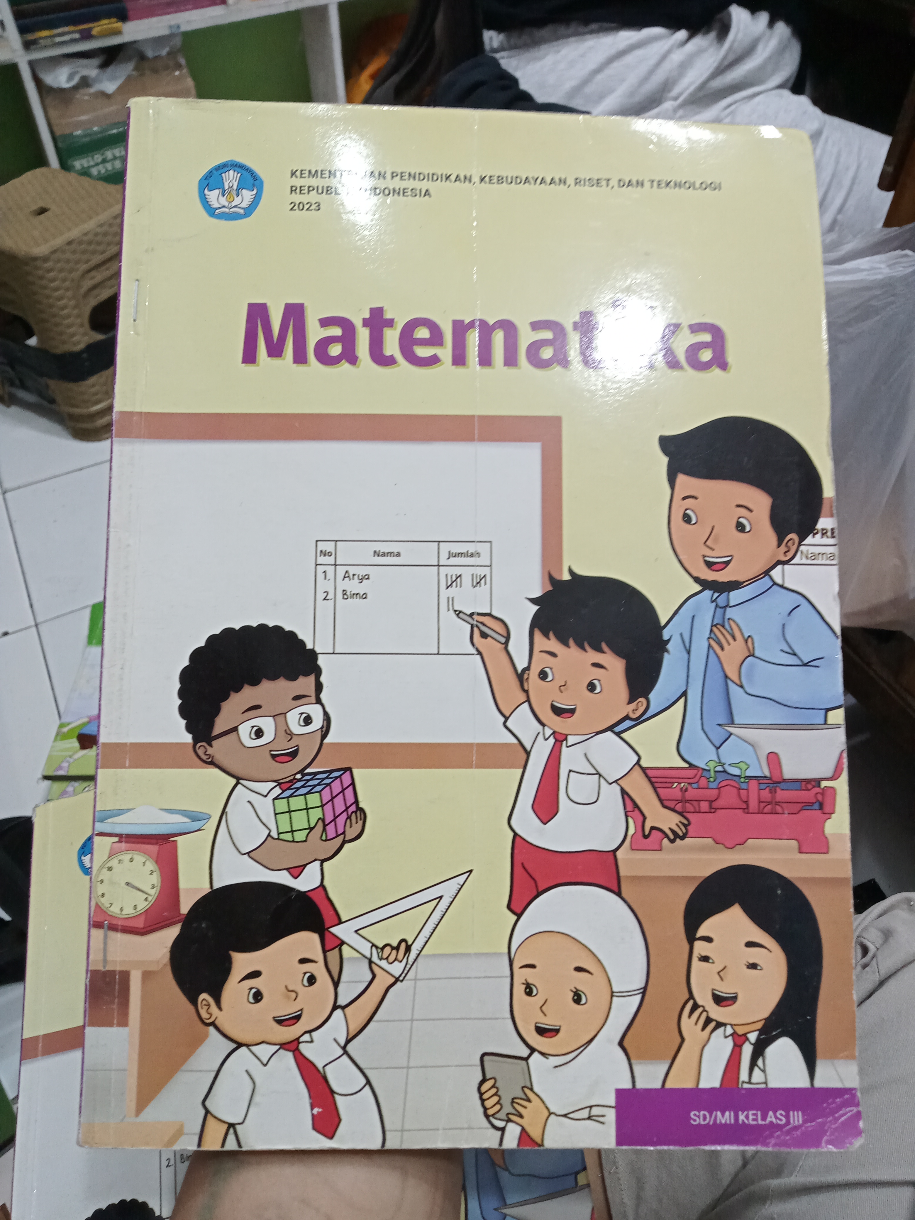 Foto Buku