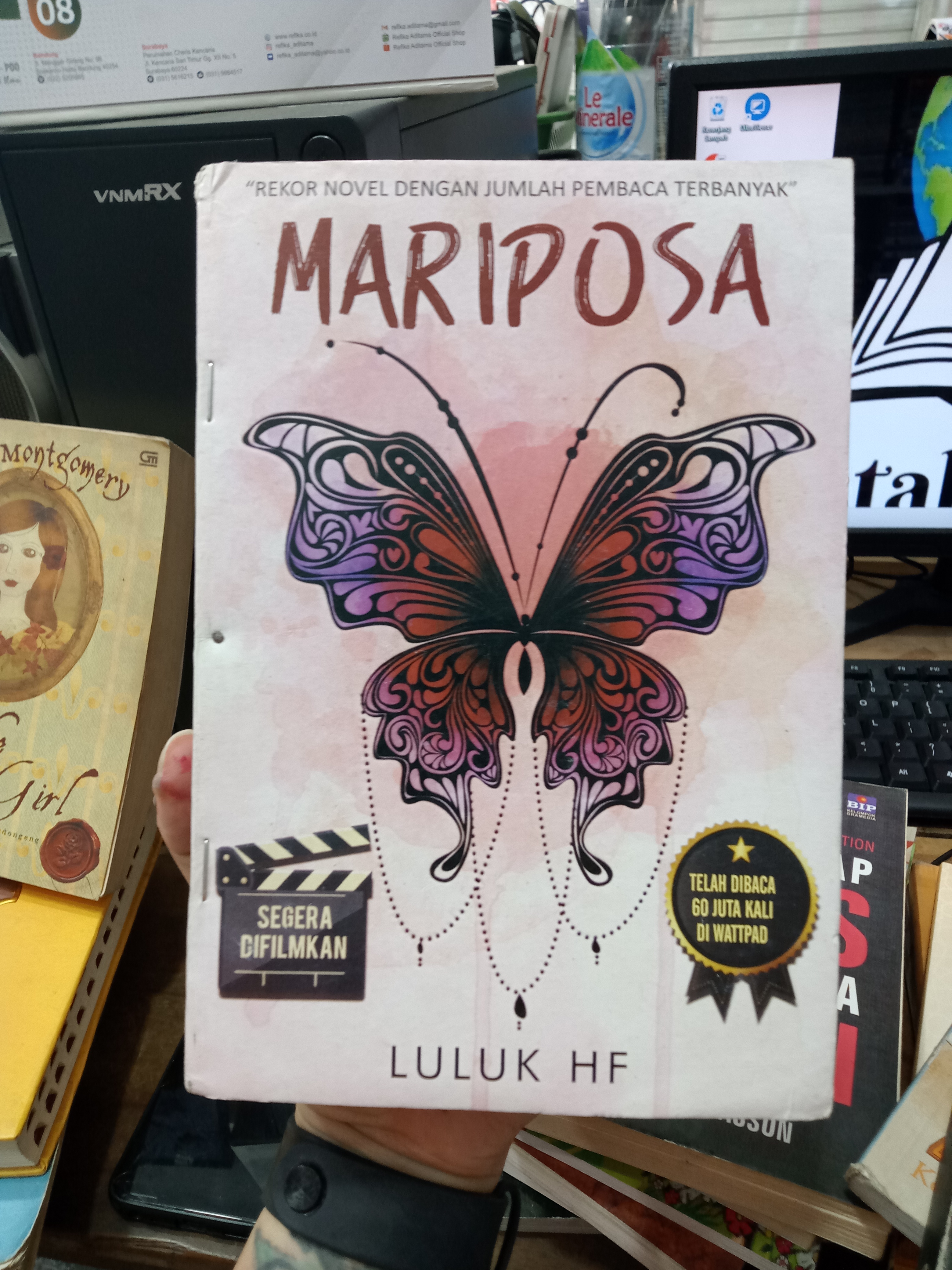 Foto Buku