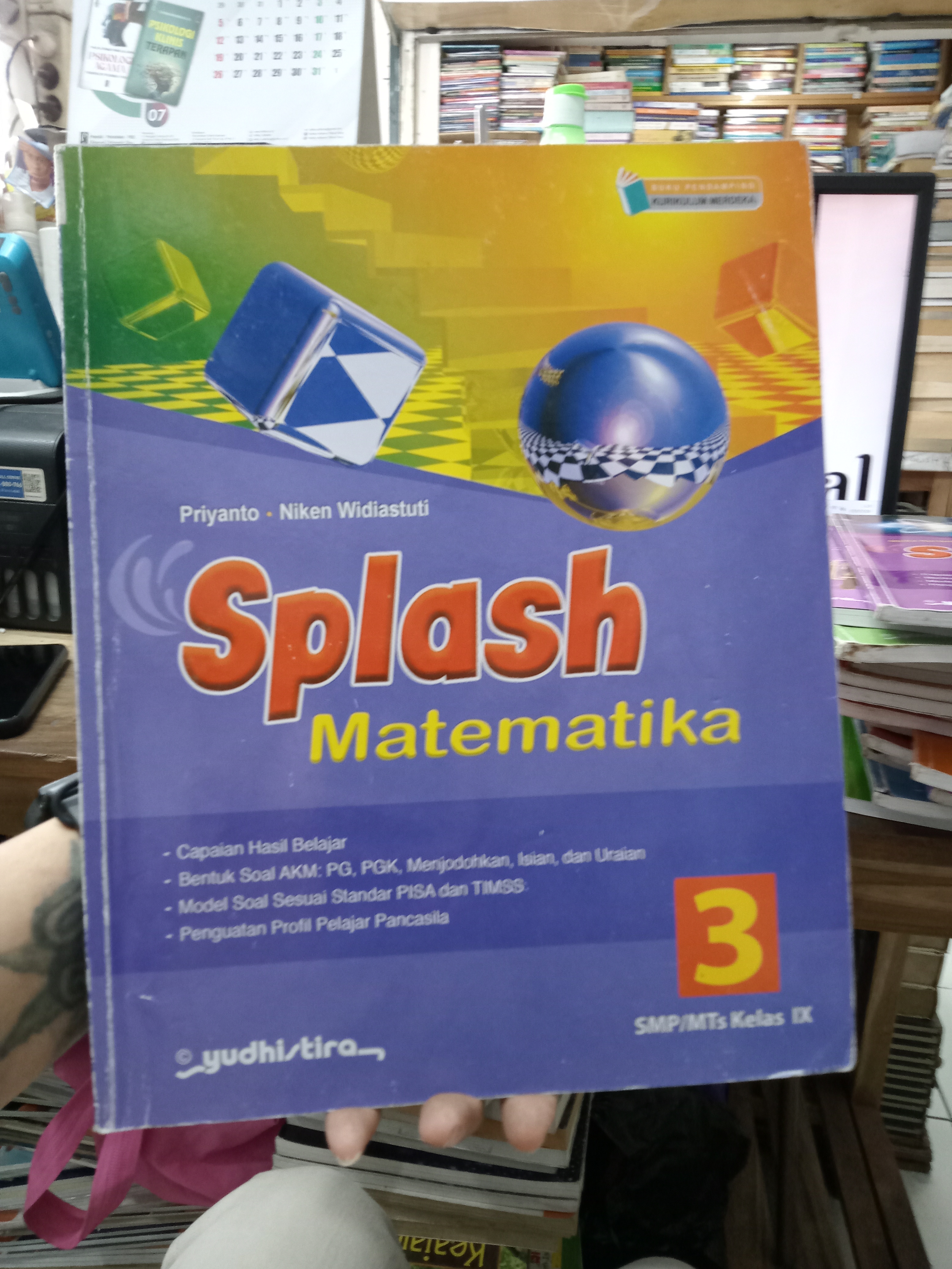 Foto Buku