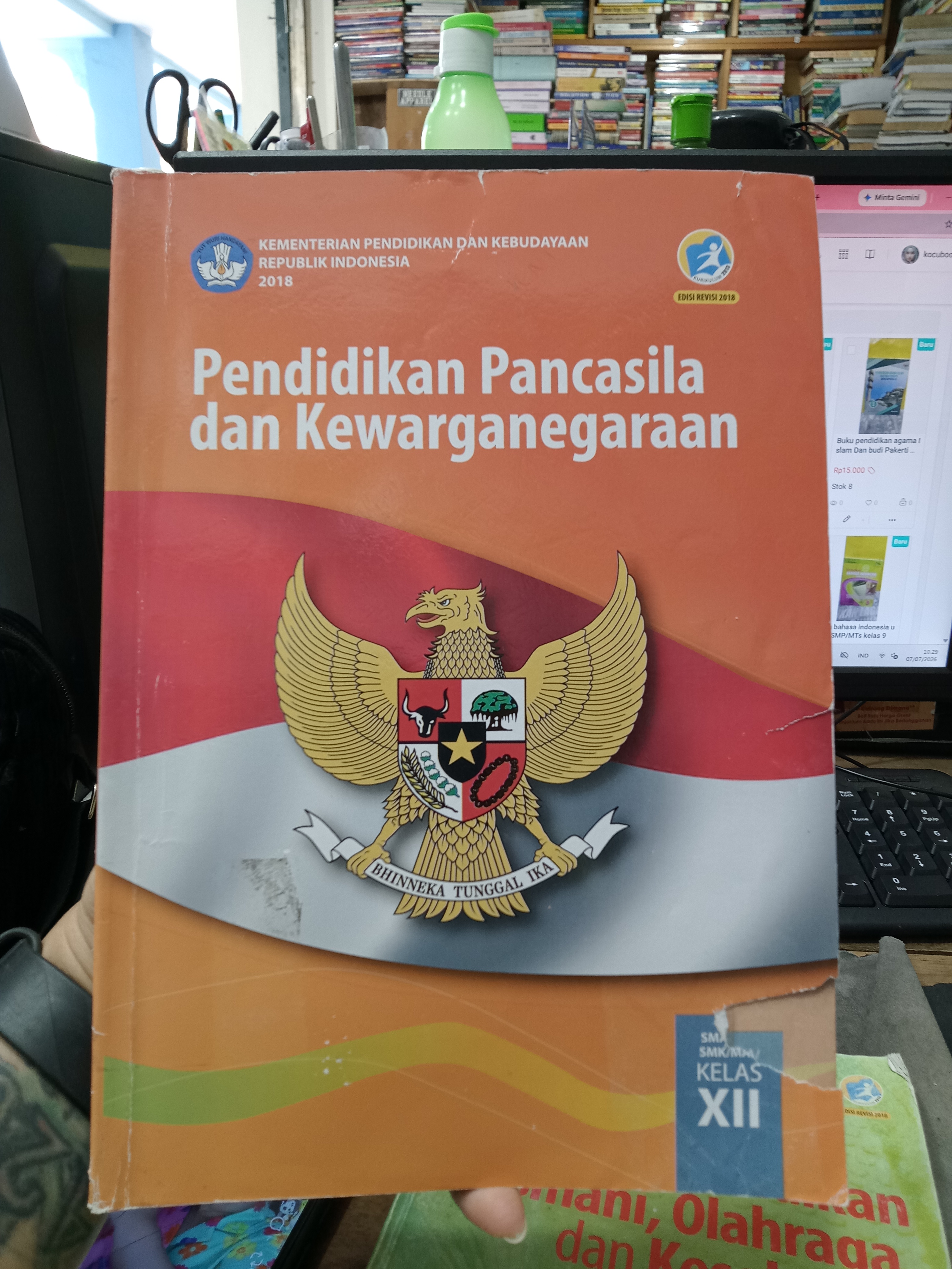 Foto Buku