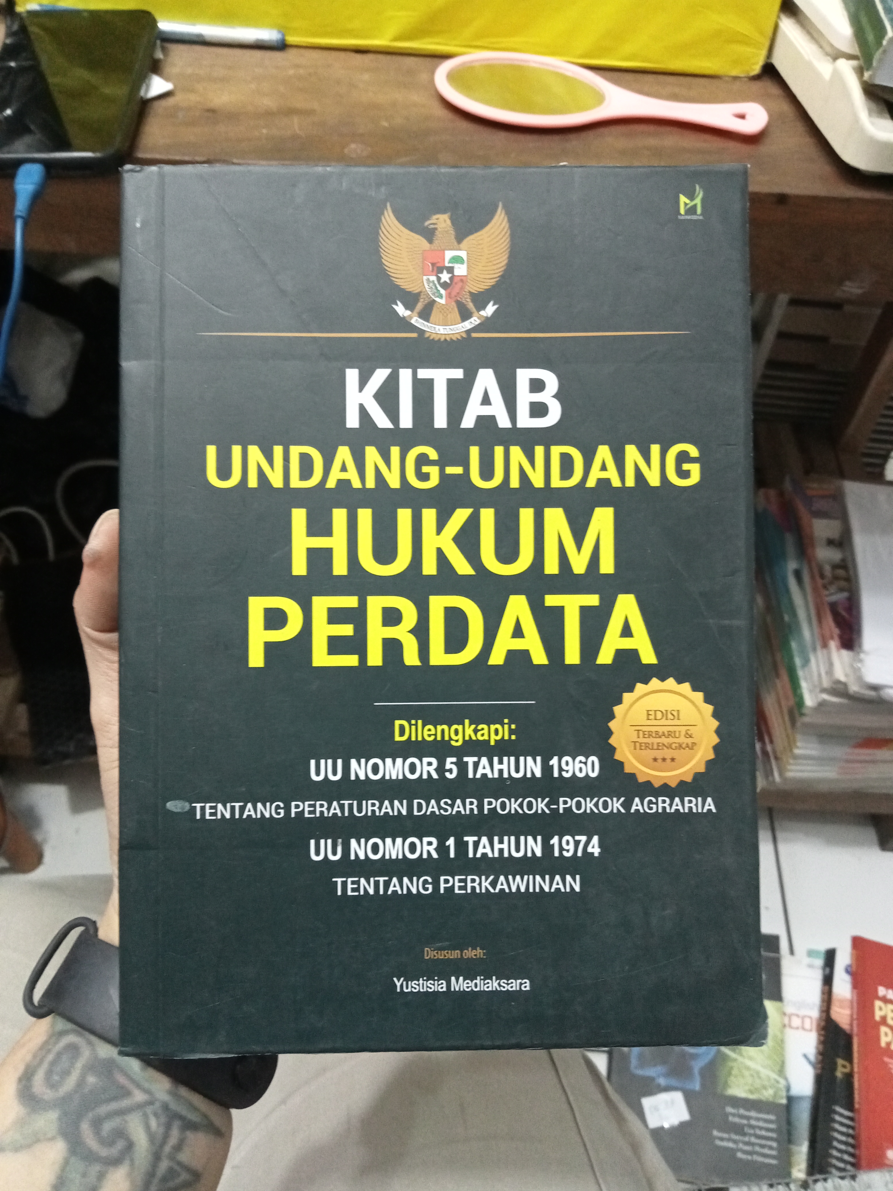 Foto Buku