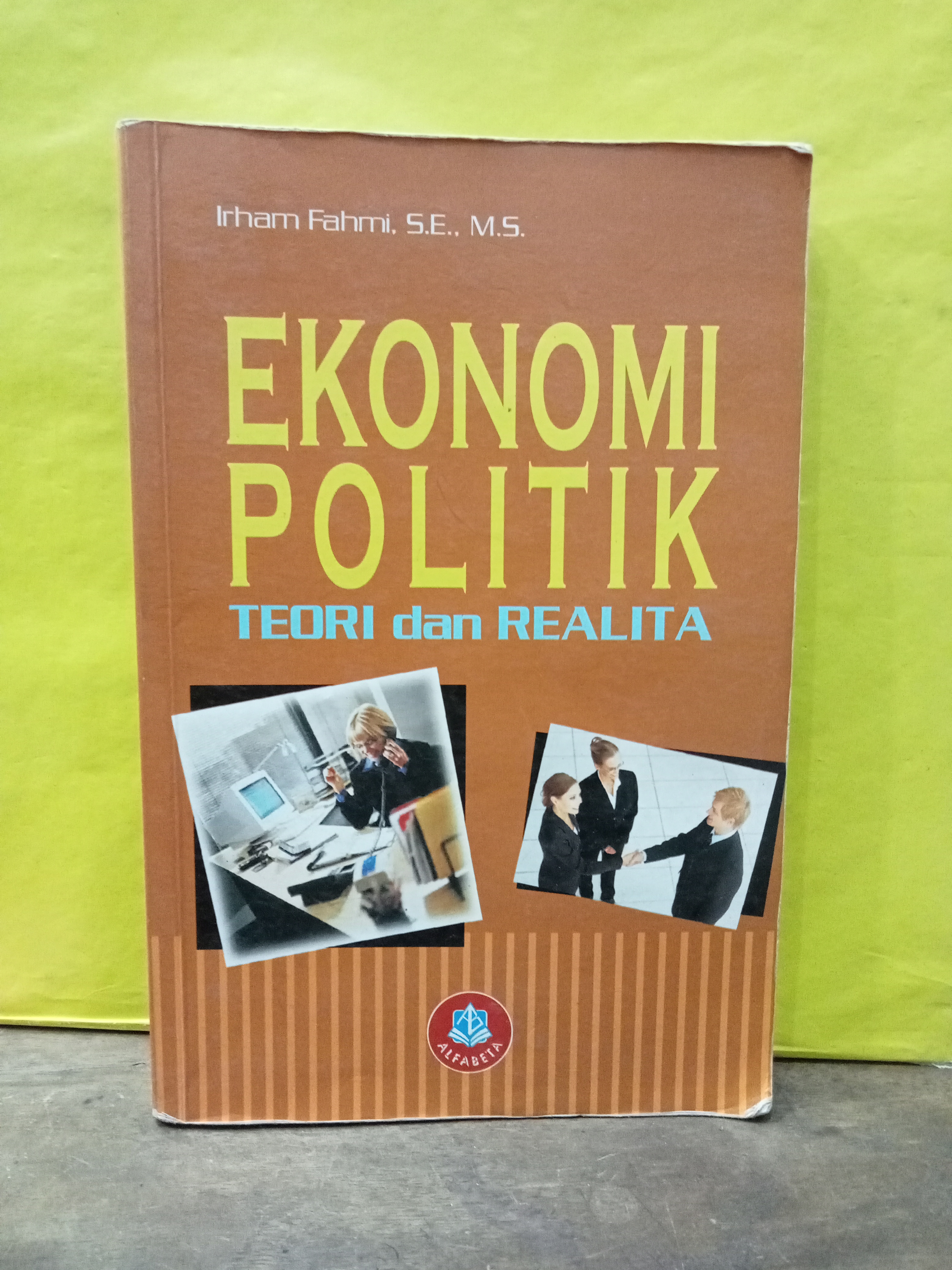 Foto Buku