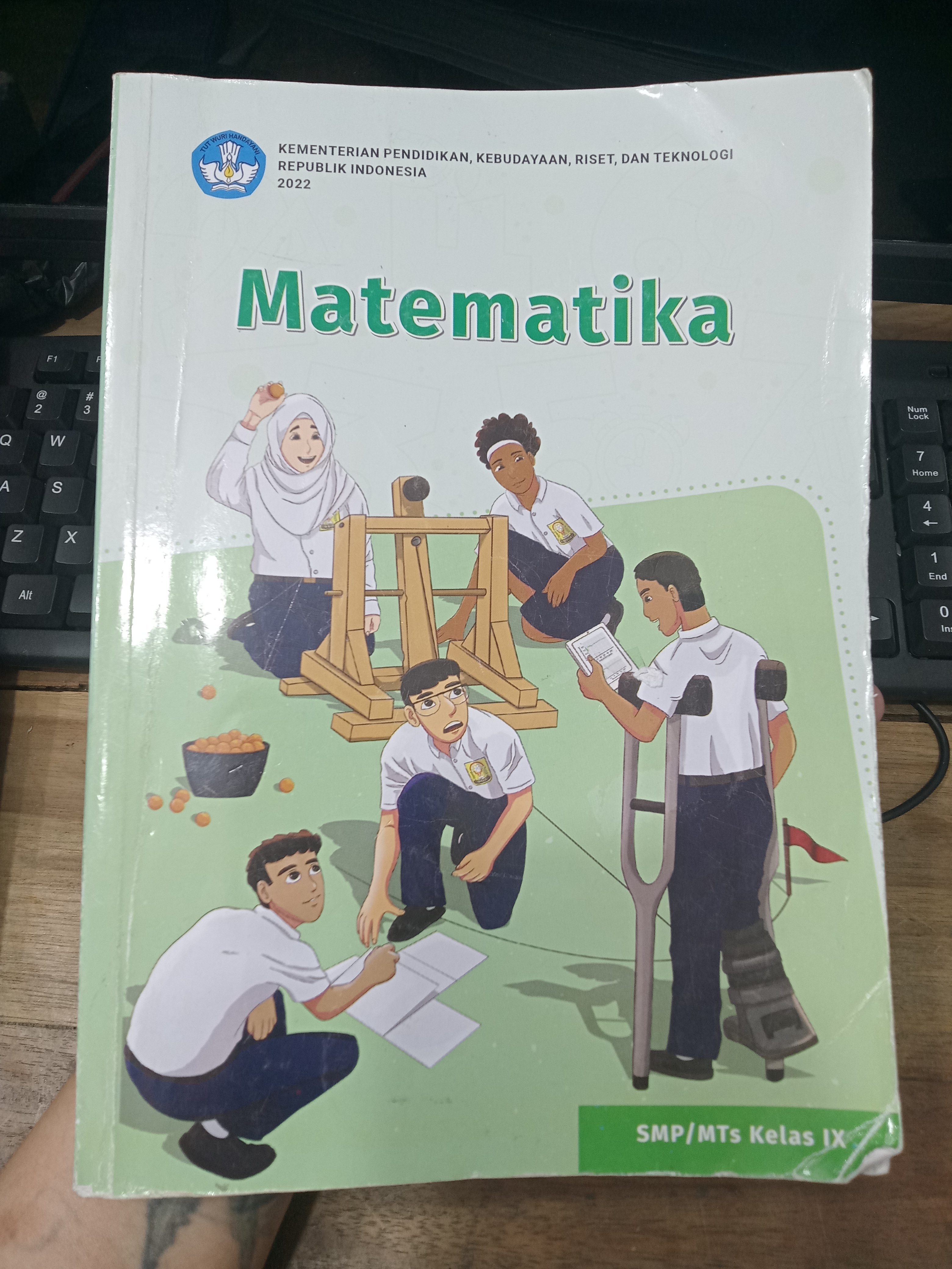 Foto Buku