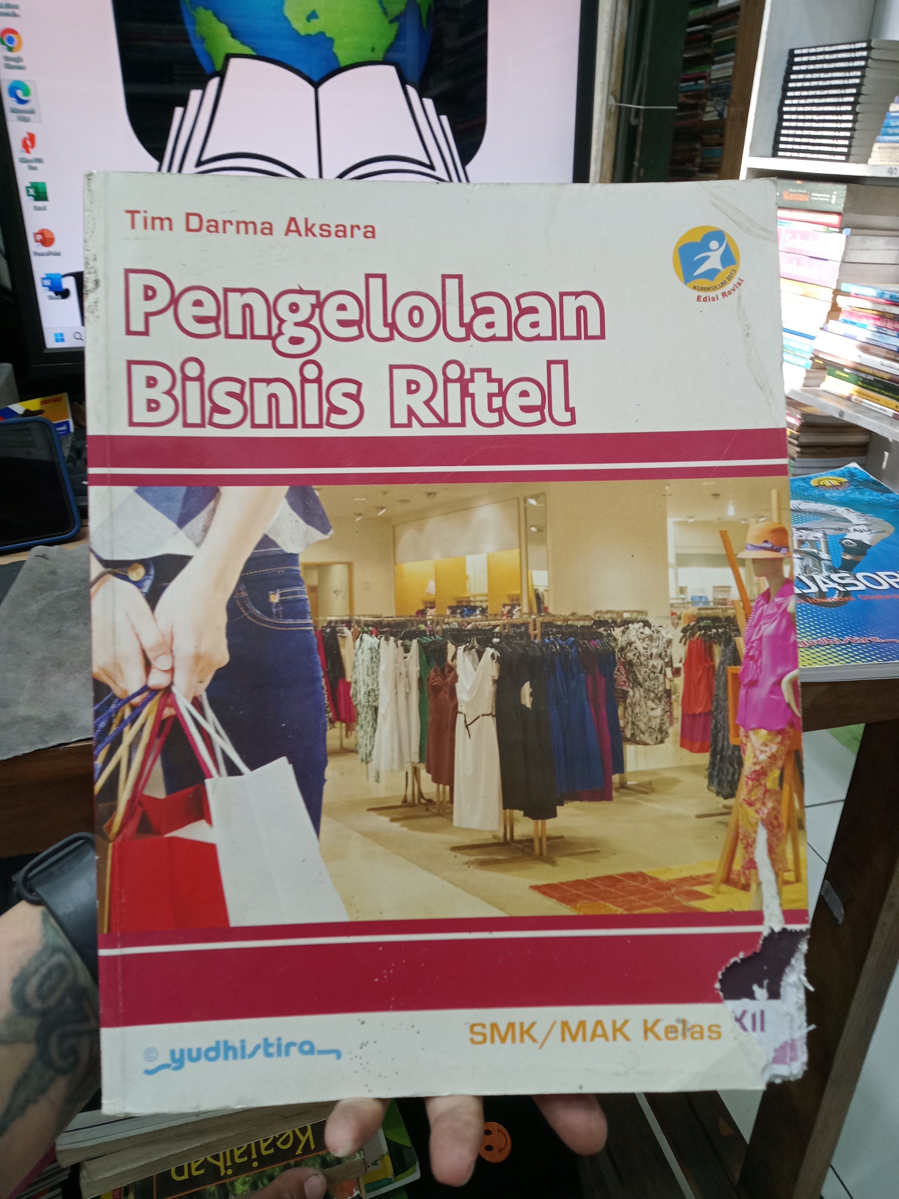 Foto Buku